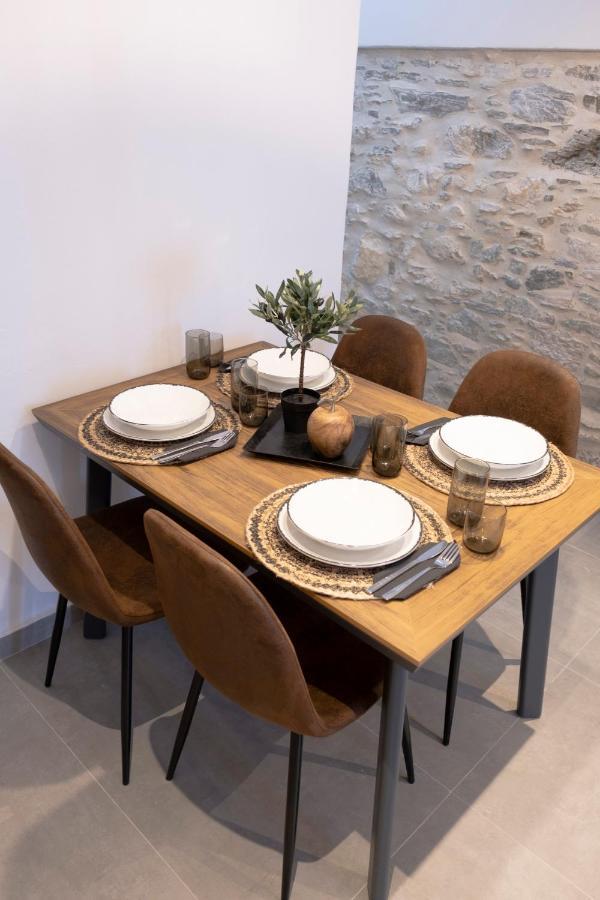 Venus Luxury Apartment Ermoupoli Exterior photo